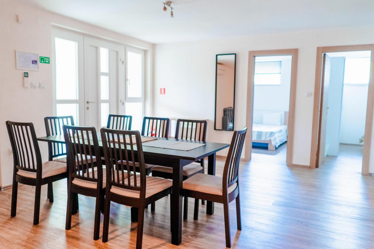 Villa Livi - Luxury Sea View Appartments Medulin Bagian luar foto